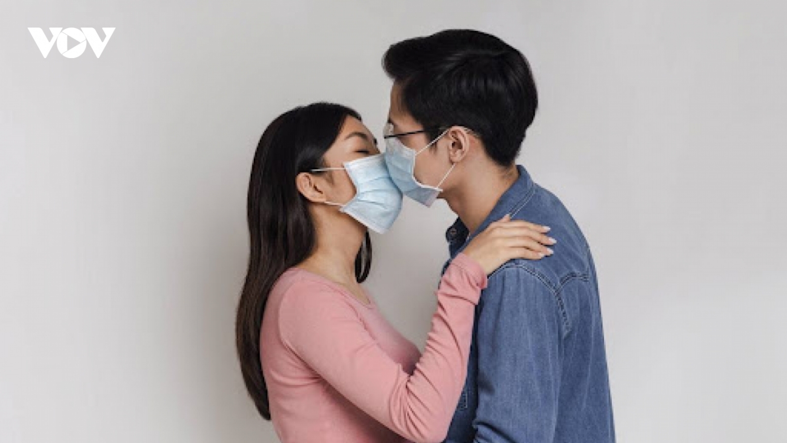 "Yêu" lại sau khi khỏi bệnh Covid-19 - Dễ hay khó?