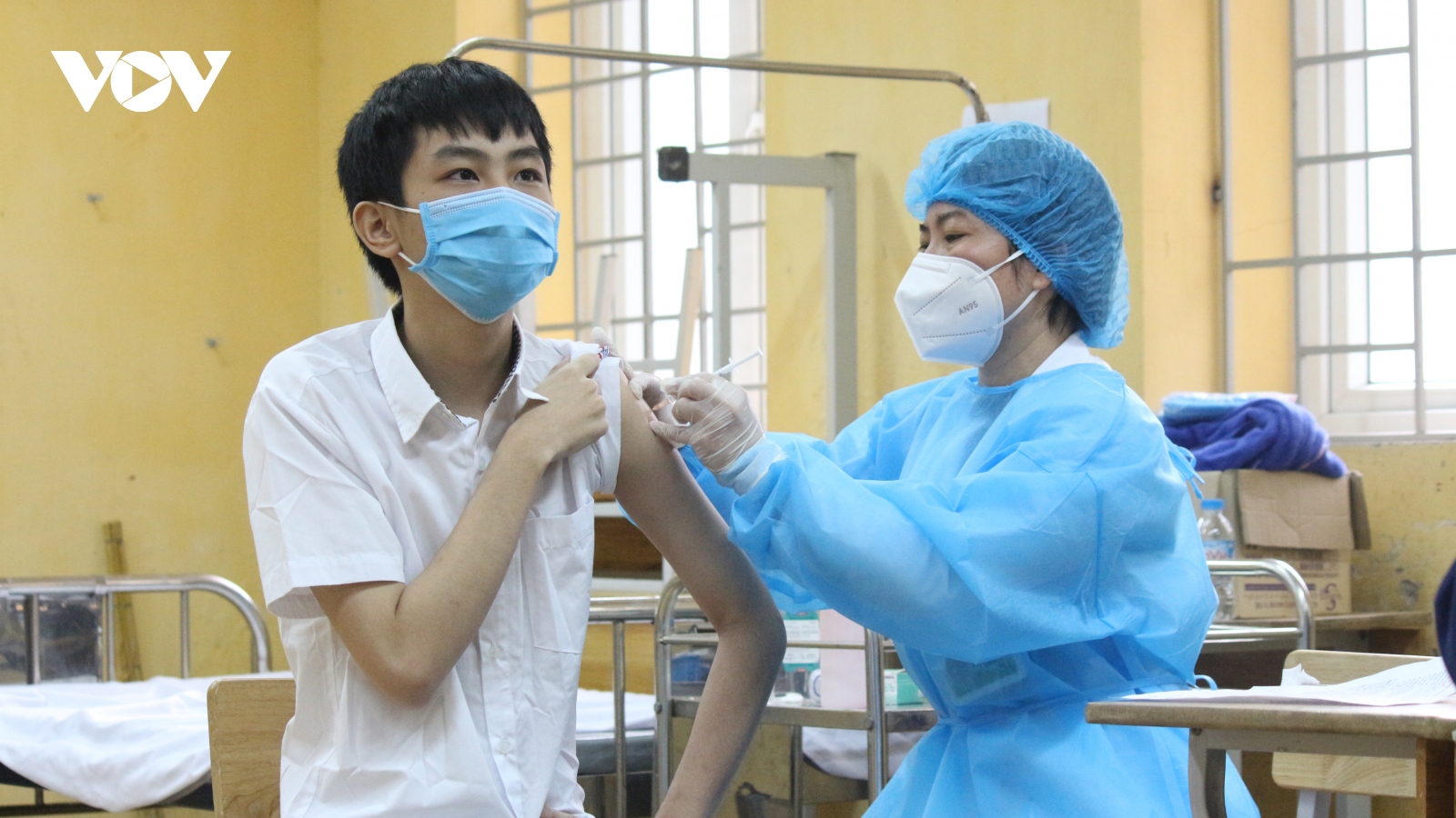 Hôm nay, Hà Nội bắt đầu tiêm vaccine Covid-19 cho học sinh THPT