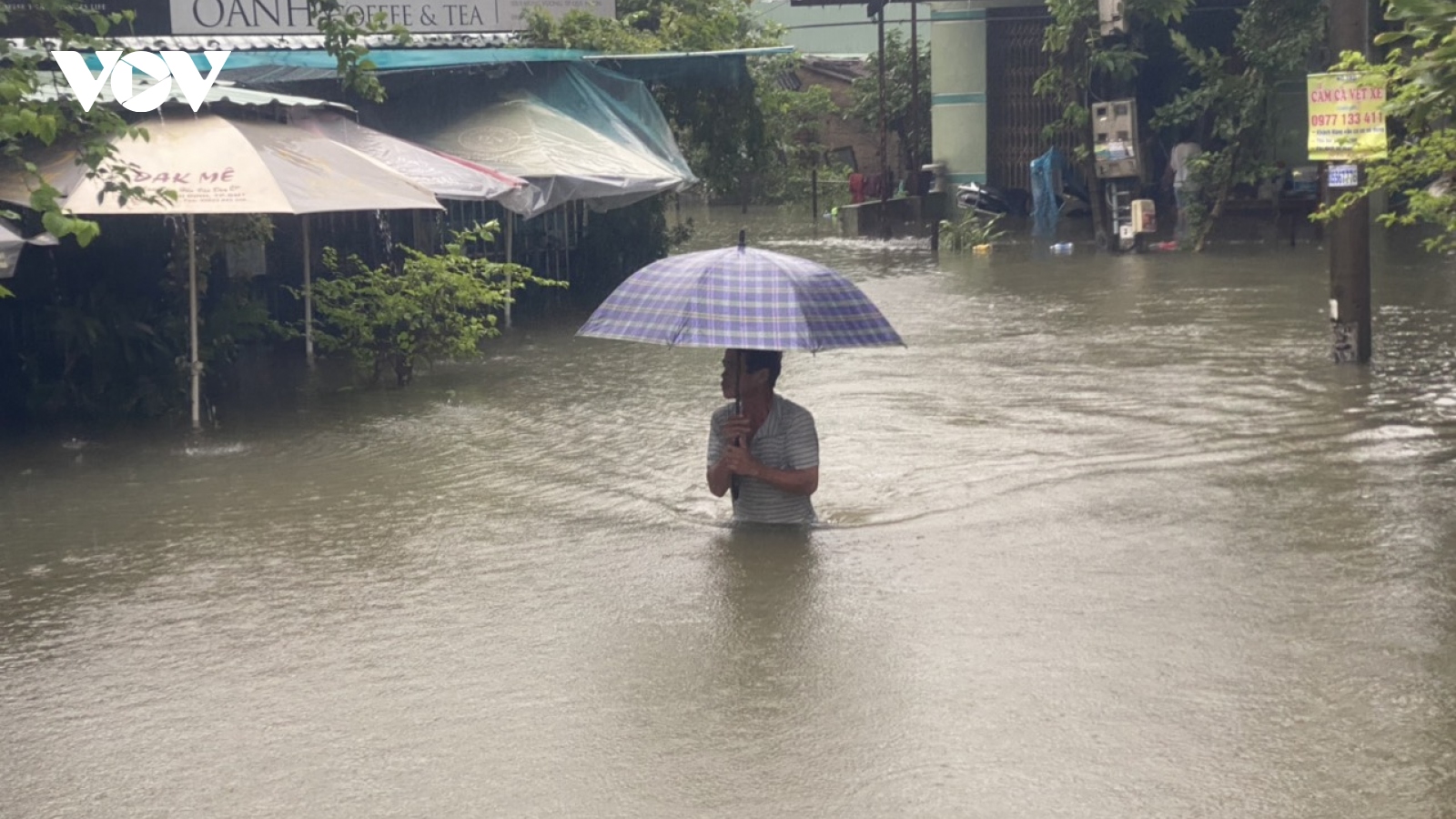 Bình Định: Mưa lũ làm 3 người chết, 2 người bị thương, hàng chục ngôi nhà bị ngập