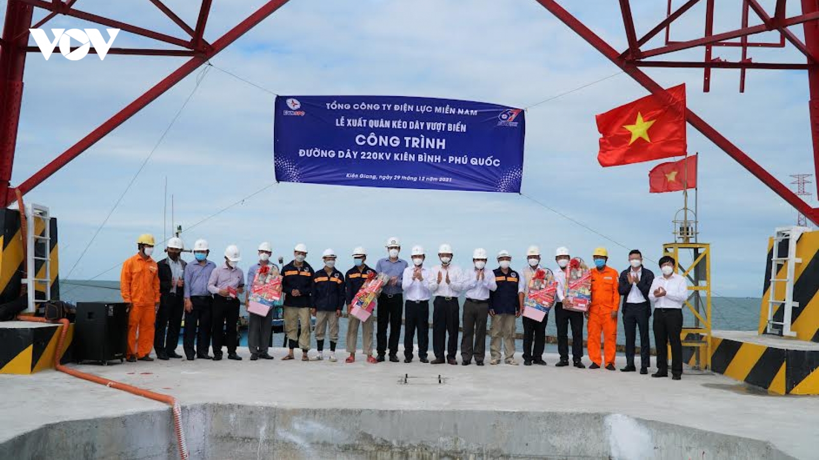Xuất quân kéo dây vượt biển công trình đường dây 220kV Kiên Bình–Phú Quốc