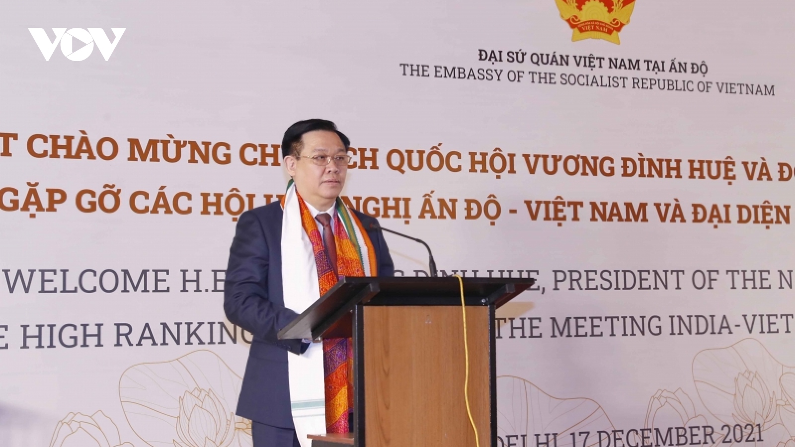 Chủ tịch Quốc hội Vương Đình Huệ gặp gỡ các hội hữu nghị Ấn Độ - Việt Nam