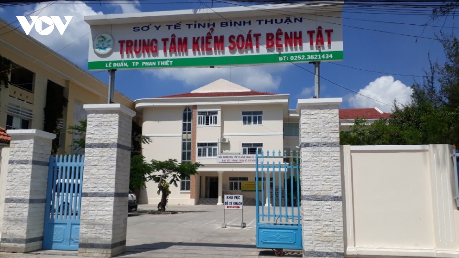 CDC Bình Thuận mua 271 sản phẩm của Công ty Việt Á