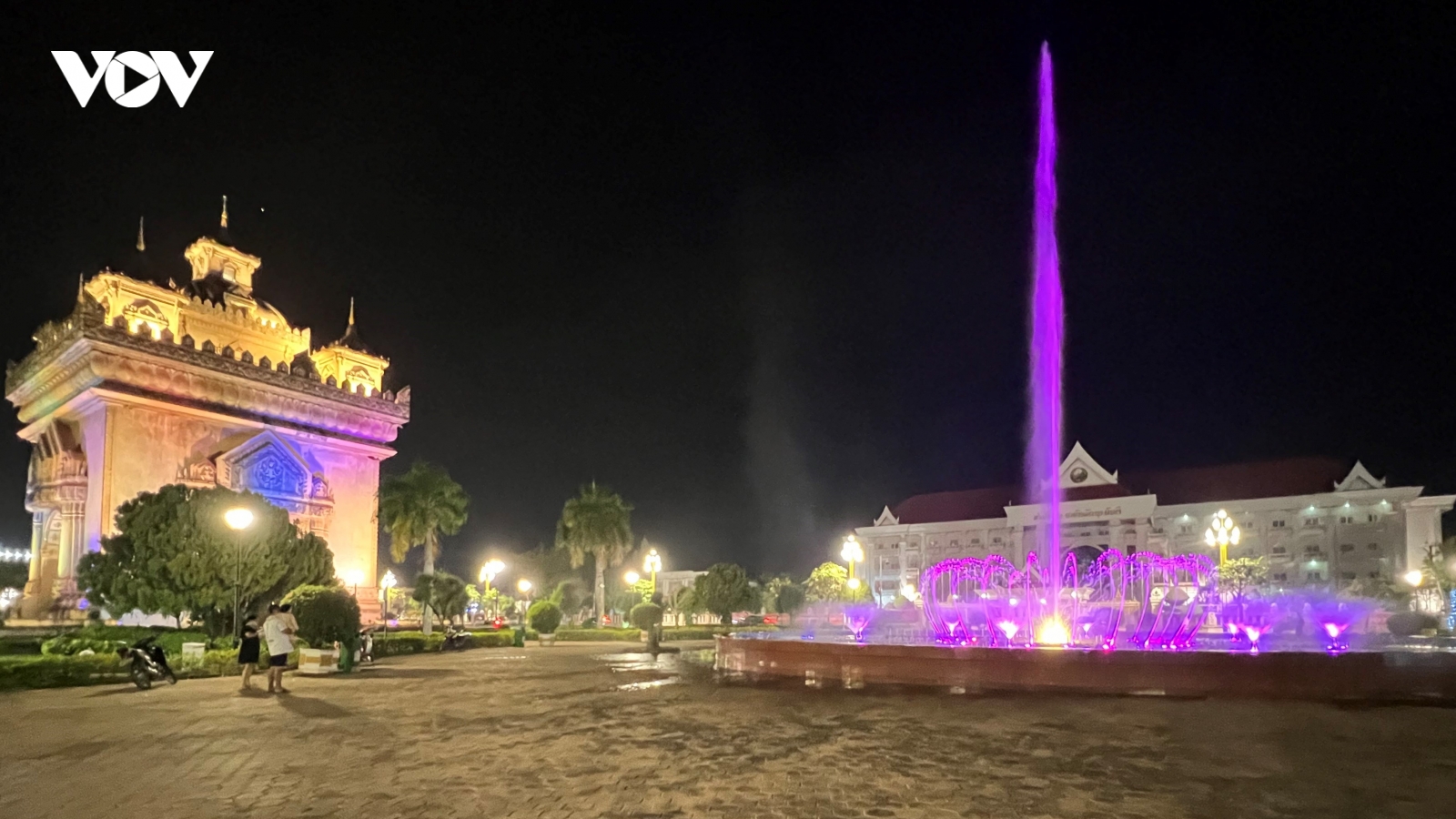 Thủ đô Vientiane (Lào) cấm tụ tập đông người chào đón năm mới 2022