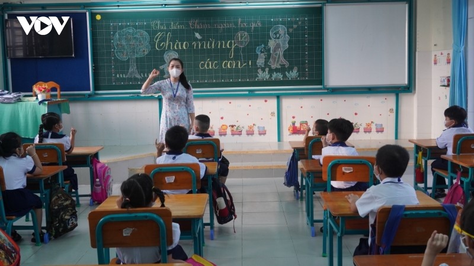 TP.HCM tiếp tục đề xuất hỗ trợ học phí học kỳ II cho hơn 1,3 triệu học sinh