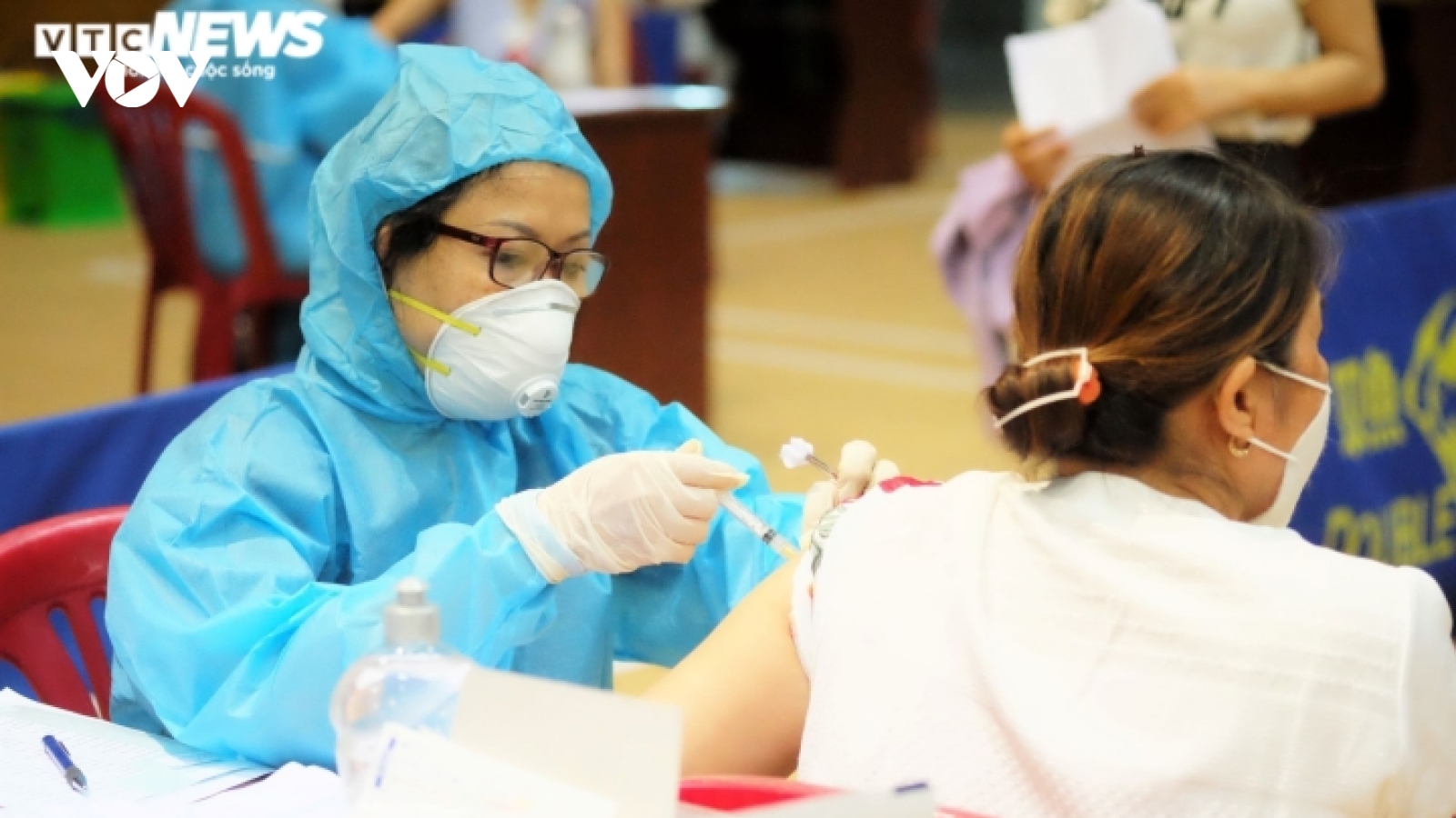 Chuyên gia: Nếu không quyết liệt, Hà Nội sẽ "vỡ trận"