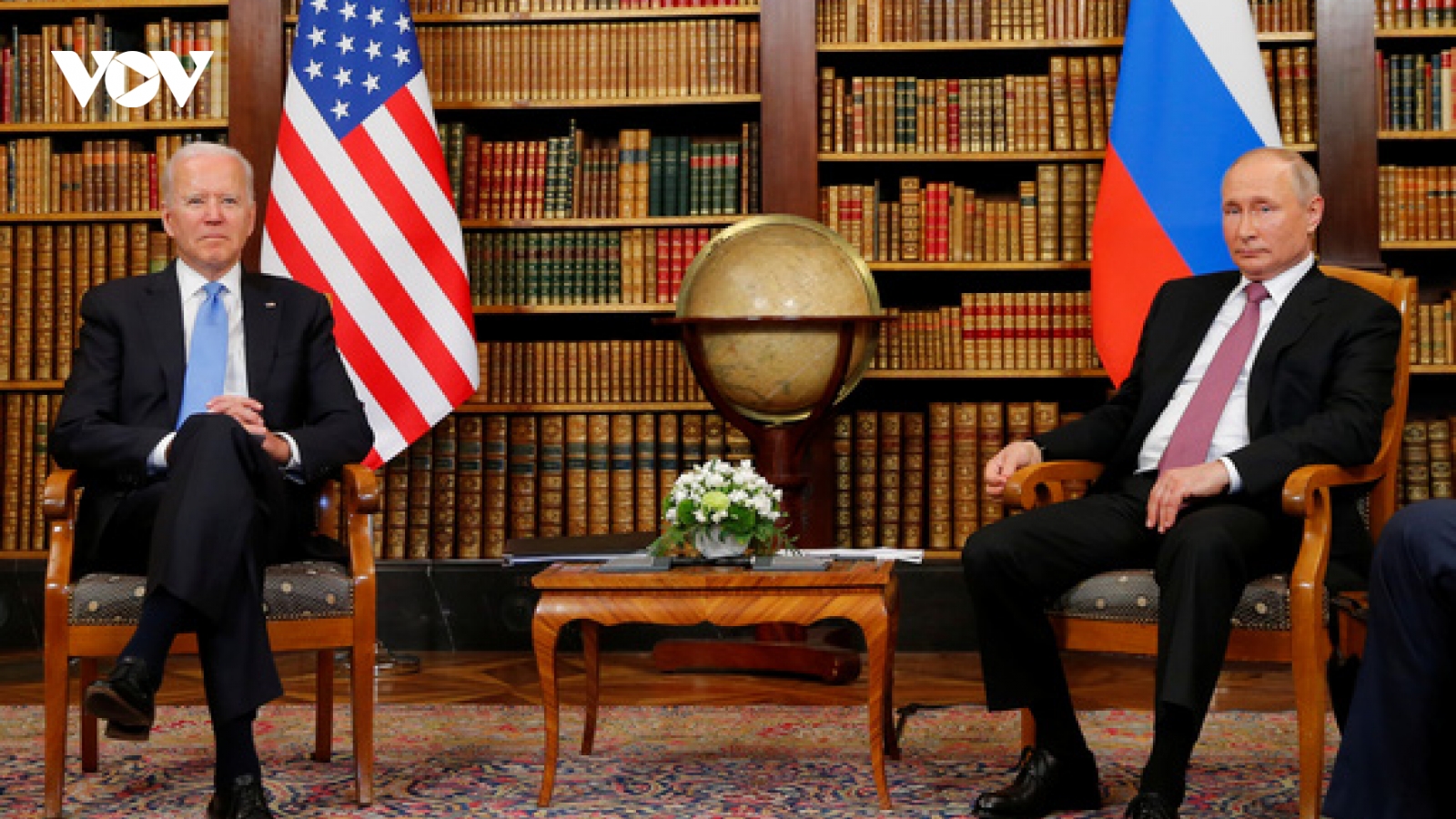Hội nghị Thượng đỉnh trực tuyến Putin-Biden: Ai trên cơ?