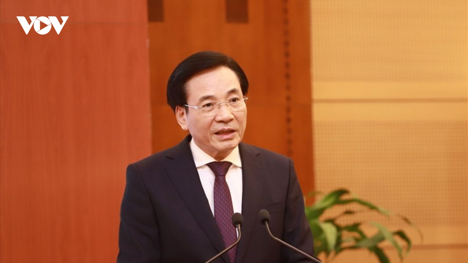 "Biến chủng Omicron là vấn đề lớn, không chủ quan nhưng không hoang mang"