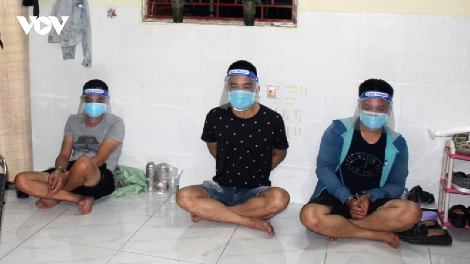 Đồng Nai tạm giữ nhóm cho vay nặng lãi, đòi nợ kiểu "khủng bố"