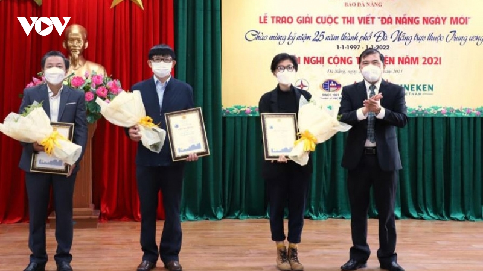 Trao giải cuộc thi Đà Nẵng ngày mới