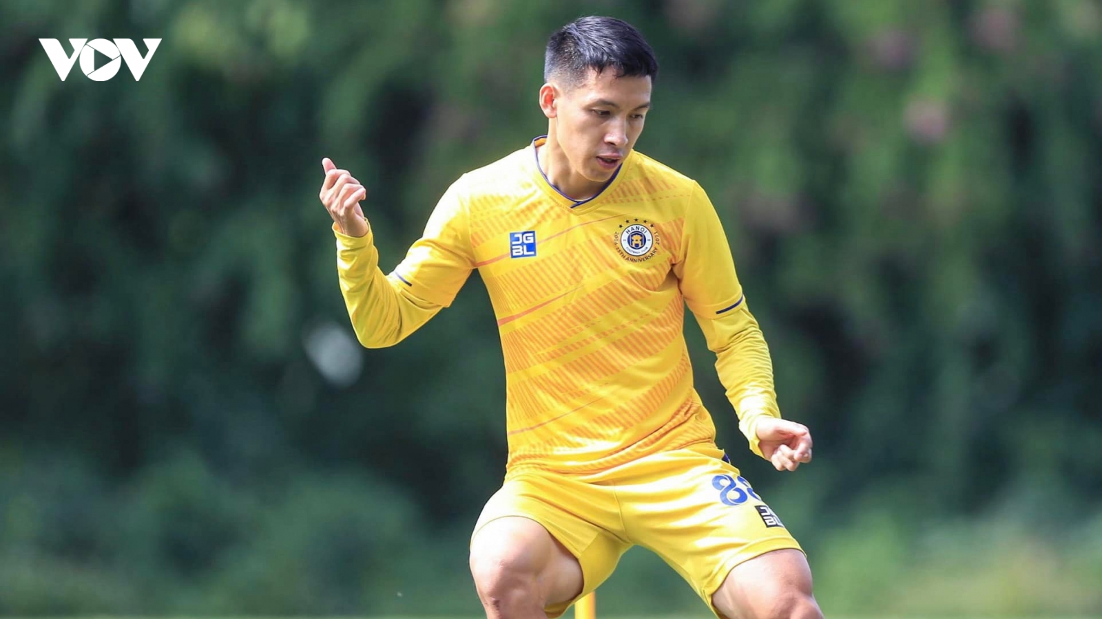 Đỗ Hùng Dũng tích cực tập luyện cùng Hà Nội FC sau khi lỡ hẹn AFF Cup