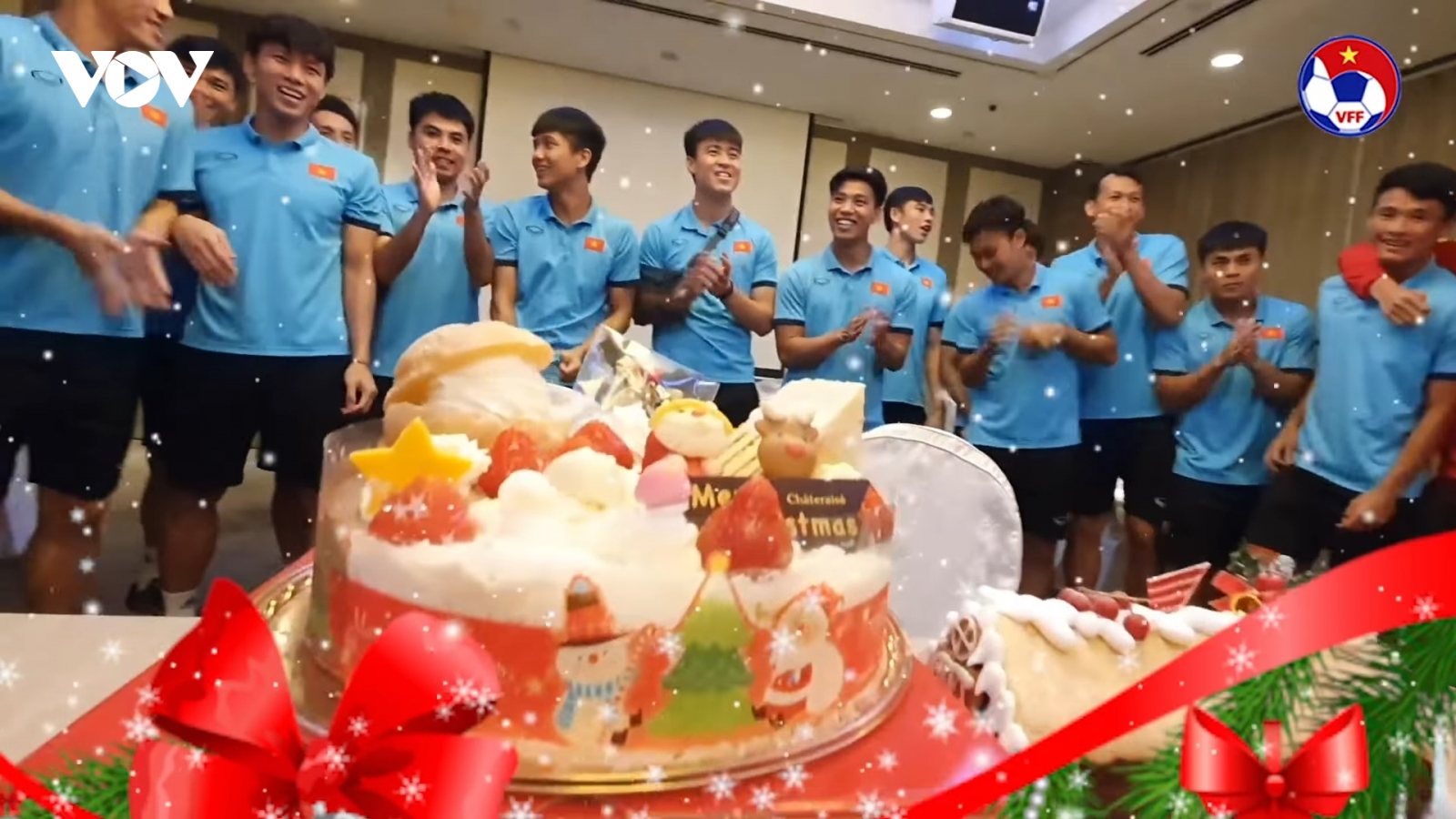 ĐT Việt Nam vui vẻ đón Giáng sinh, sẵn sàng tái đấu Thái Lan