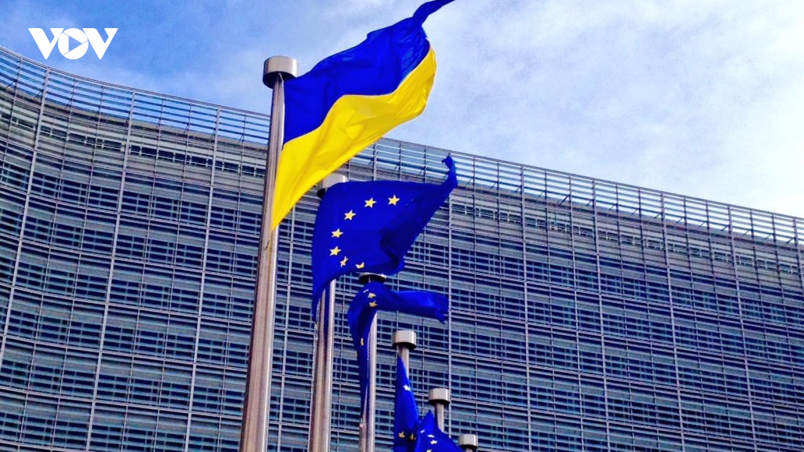EU cam kết tăng cường hỗ trợ Ukraine