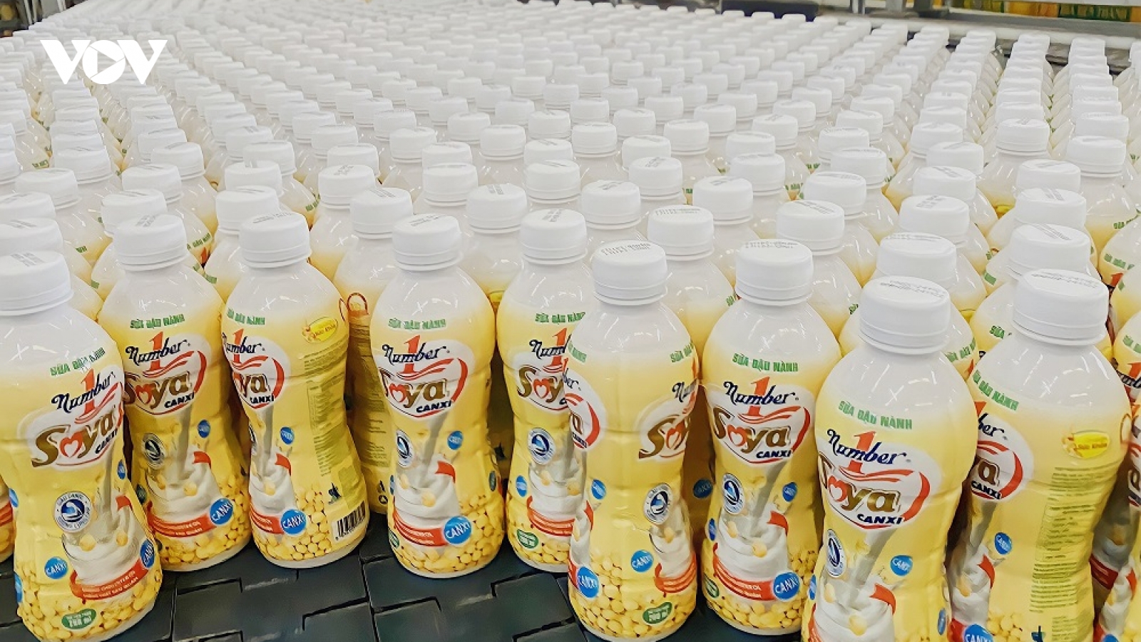 Number 1 Soya Canxi với thông điệp “chai mới siêu cool, xương siêu cứng”