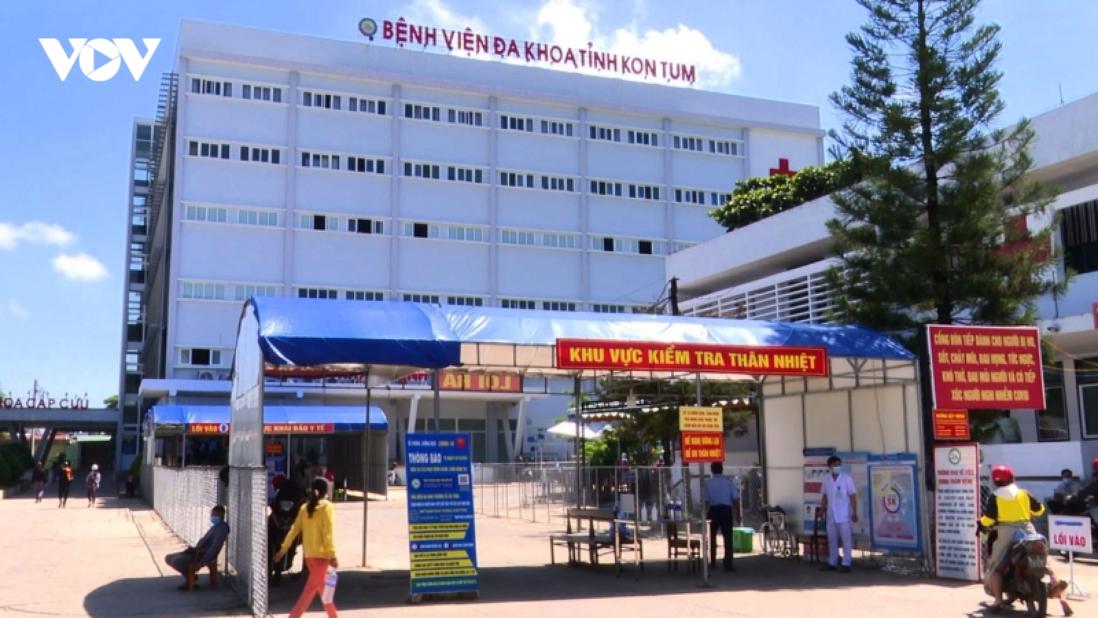 Xuất hiện 8 F0 trong Bệnh viện Đa khoa tỉnh Kon Tum