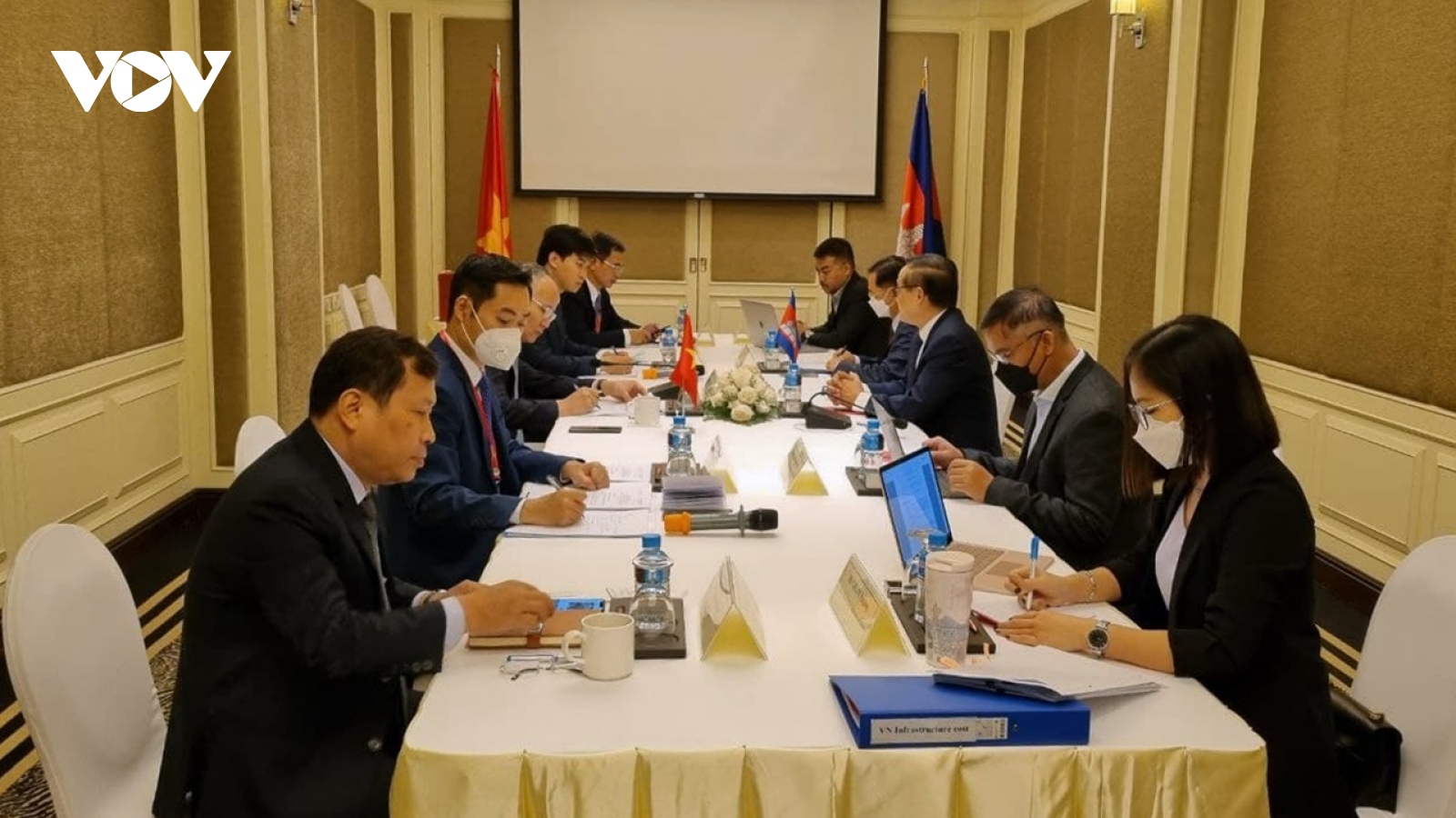 Việt Nam và Campuchia tăng cường xúc tiến thương mại song phương