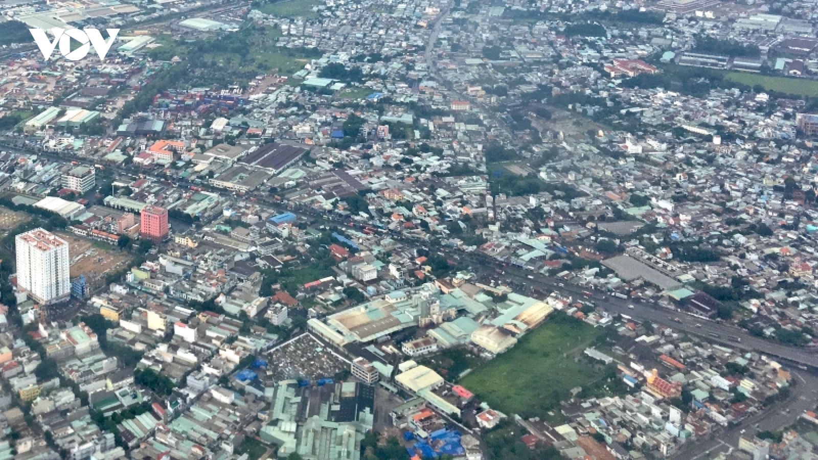 Đô thị sân bay Tân Sơn Nhất không phù hợp xây chung cư, nhà cao tầng