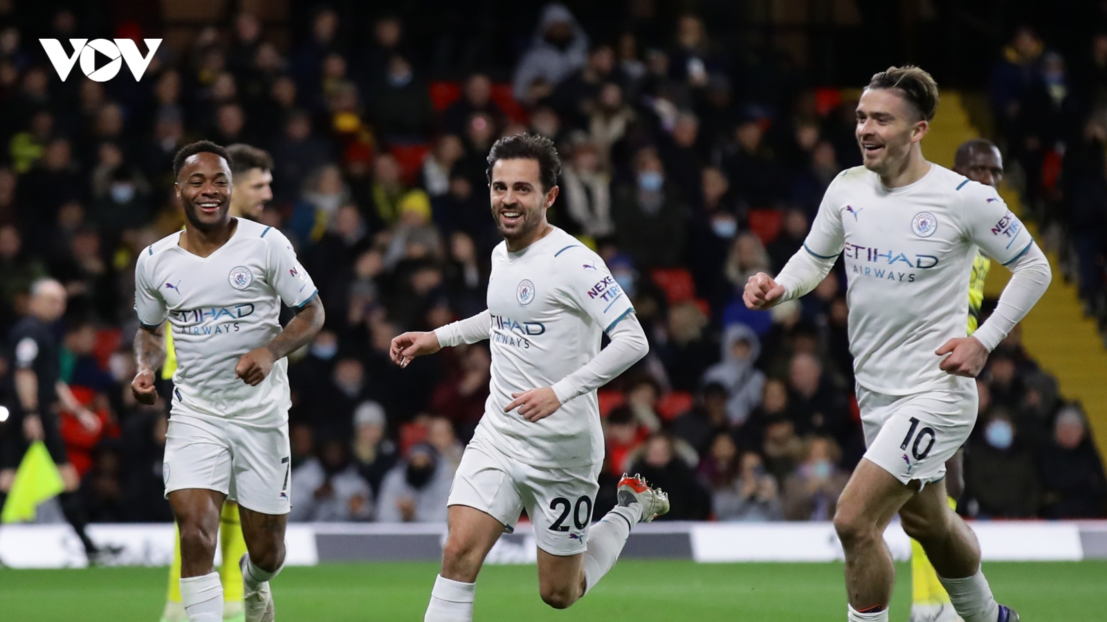 Thắng nhẹ Watford, Man City chiếm ngôi đầu Ngoại hạng Anh 