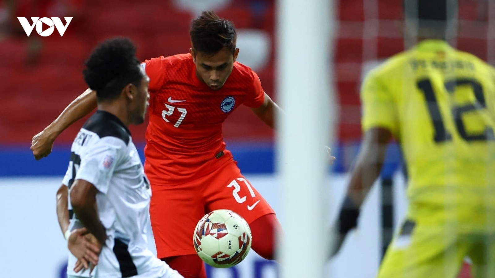 Singapore nối gót Thái Lan vào bán kết AFF Cup 2020