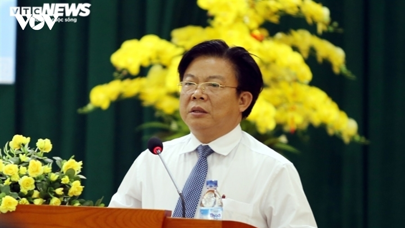 Sau lùm xùm giới thiệu tư vấn sửa trường, Giám đốc Sở GD-ĐT Quảng Nam xin nghỉ