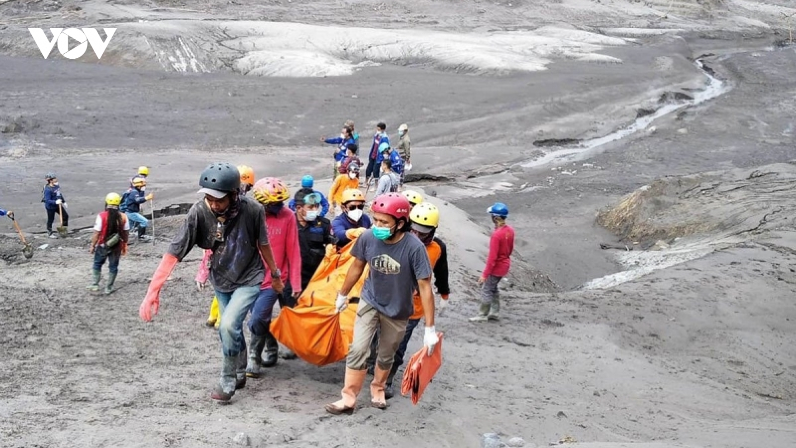 Nạn nhân thiệt mạng do núi lửa Semeru phun trào tăng lên 34 người