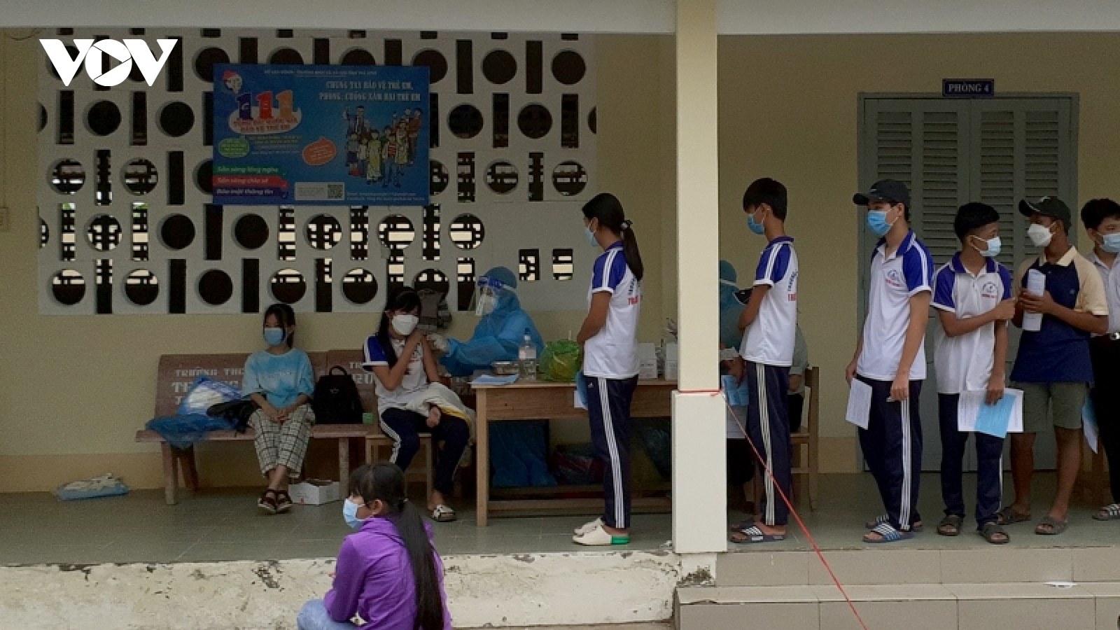 Trà Vinh thí điểm cho học sinh lớp 9, 12 học trực tiếp