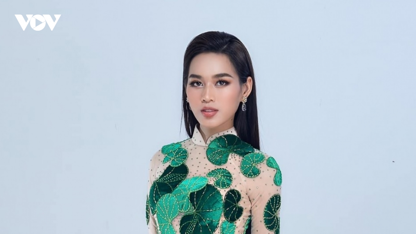 Hoa hậu Đỗ Thị Hà chia sẻ về đối thủ "nặng ký" nhất và có khả năng chiến thắng Miss World