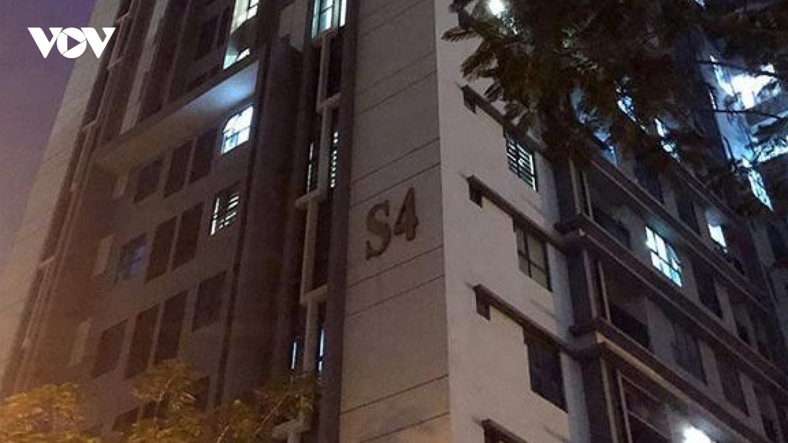 Vụ cháu bé 12 tuổi rơi từ tầng 22: “Bé trai có áp lực về việc học tập”