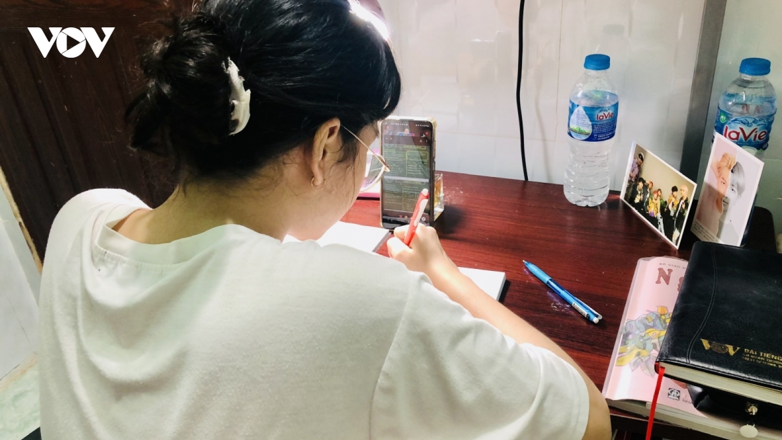 Dạy học trong bối cảnh “bình thường mới”: Cần xây dựng nền tảng học trực tuyến