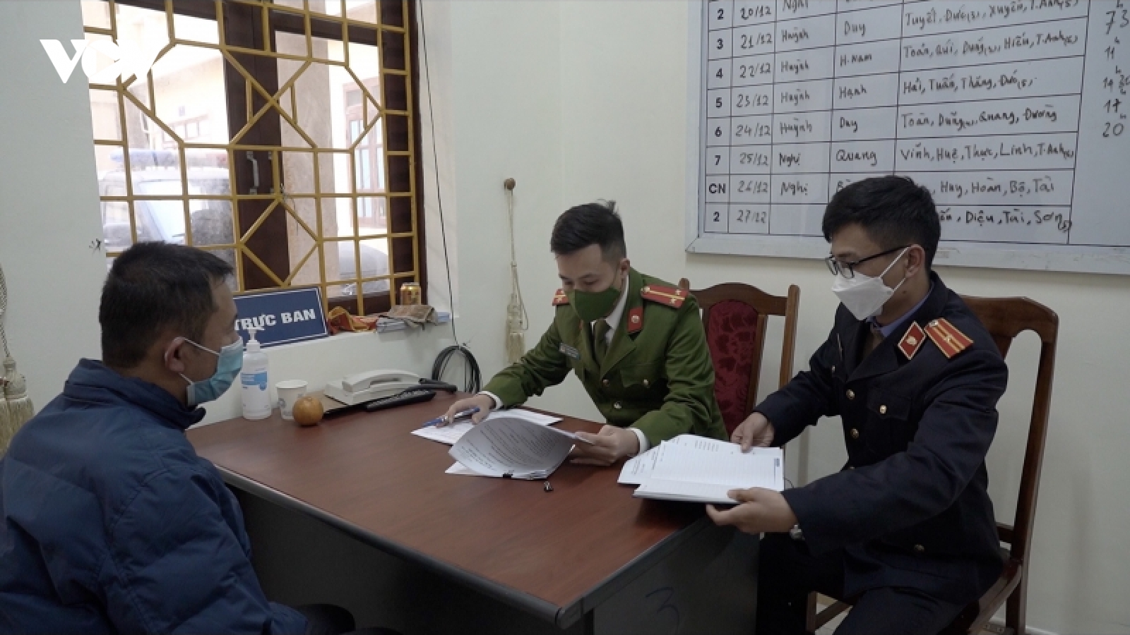 Cao Bằng triệt phá đường dây đánh bạc có cả cán bộ, đảng viên tham gia