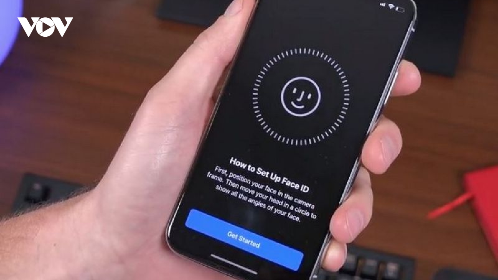 Cách thêm khuôn mặt thứ hai vào Face ID trên iPhone