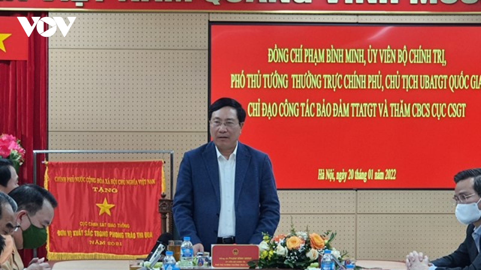 Phó Thủ tướng Phạm Bình Minh thăm và làm việc với  cán bộ chiến sĩ Cục CSGT
