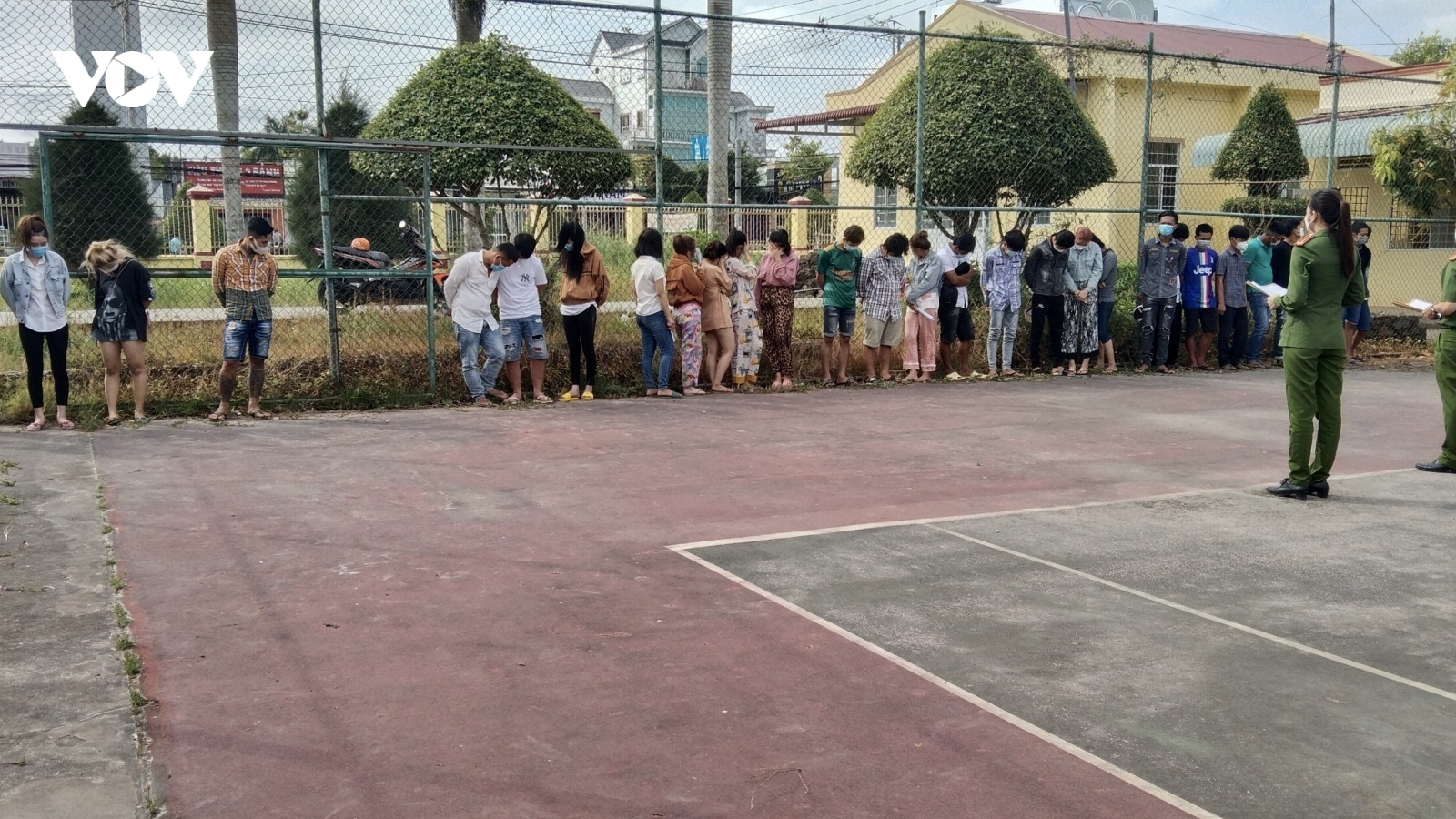 Phát hiện nhiều đối tượng có biểu hiện sử dụng trái phép chất ma túy tại quán karaoke