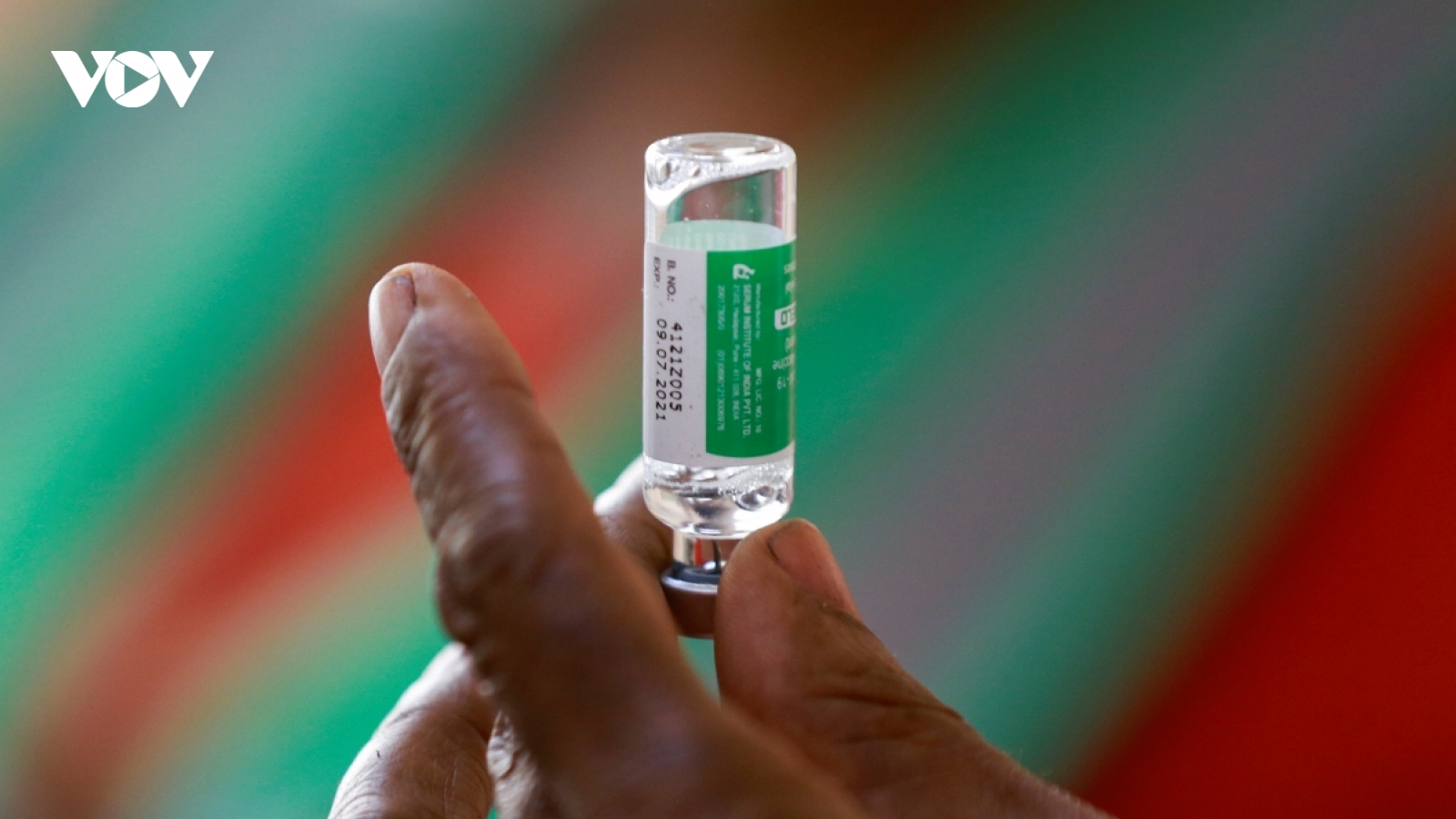 Liên Hợp Quốc cảnh báo tình trạng vaccine COVID-19 sắp hết hạn tặng cho nước nghèo