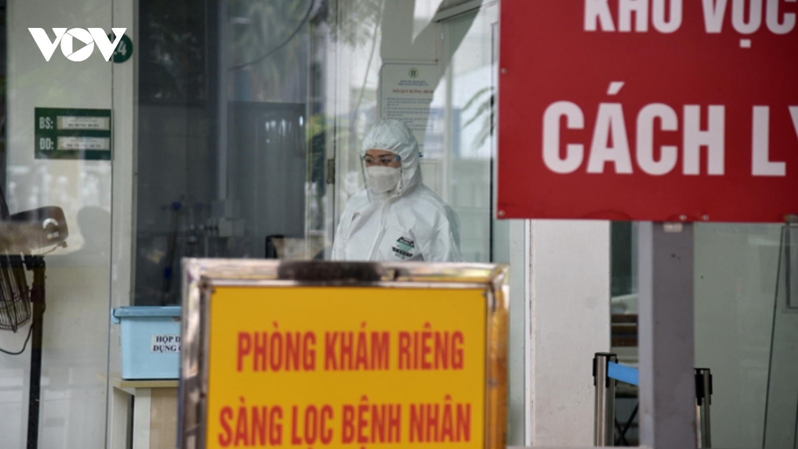 COVID-19: Infection tally falls by 968 to 14,818, with over 9,300 local cases