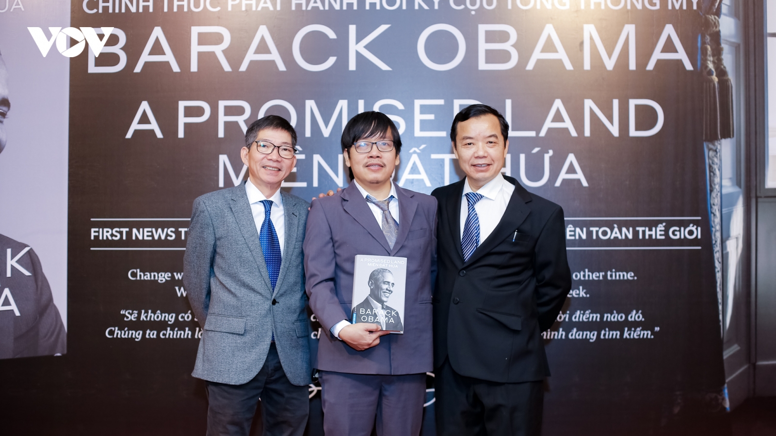 "Miền đất hứa" - Hồi ký Barack Obama hé lộ nhiều bí mật chính trường nước Mỹ