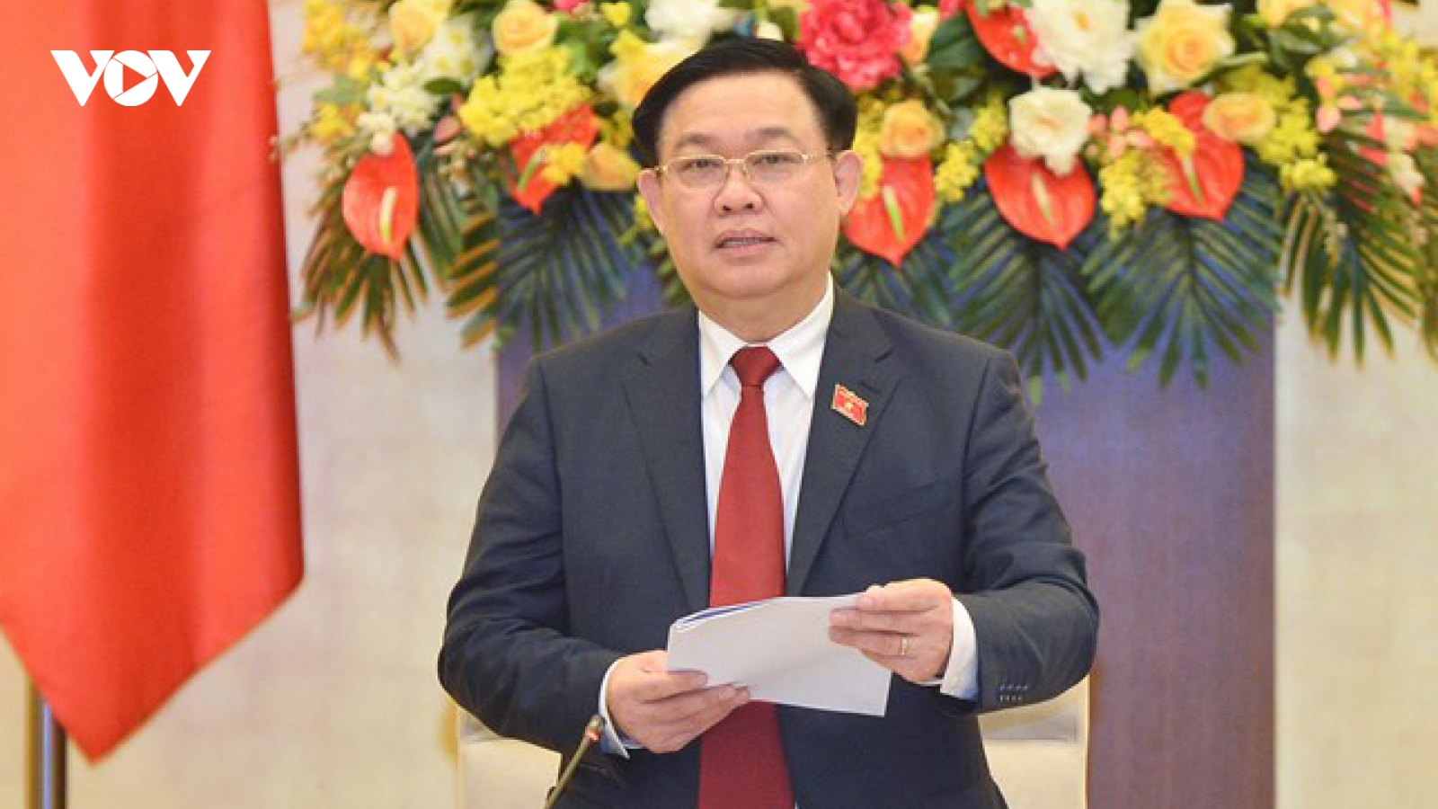 Chủ tịch Quốc hội: "Đoán được mới quyết, cấp bách nhưng không nóng vội”