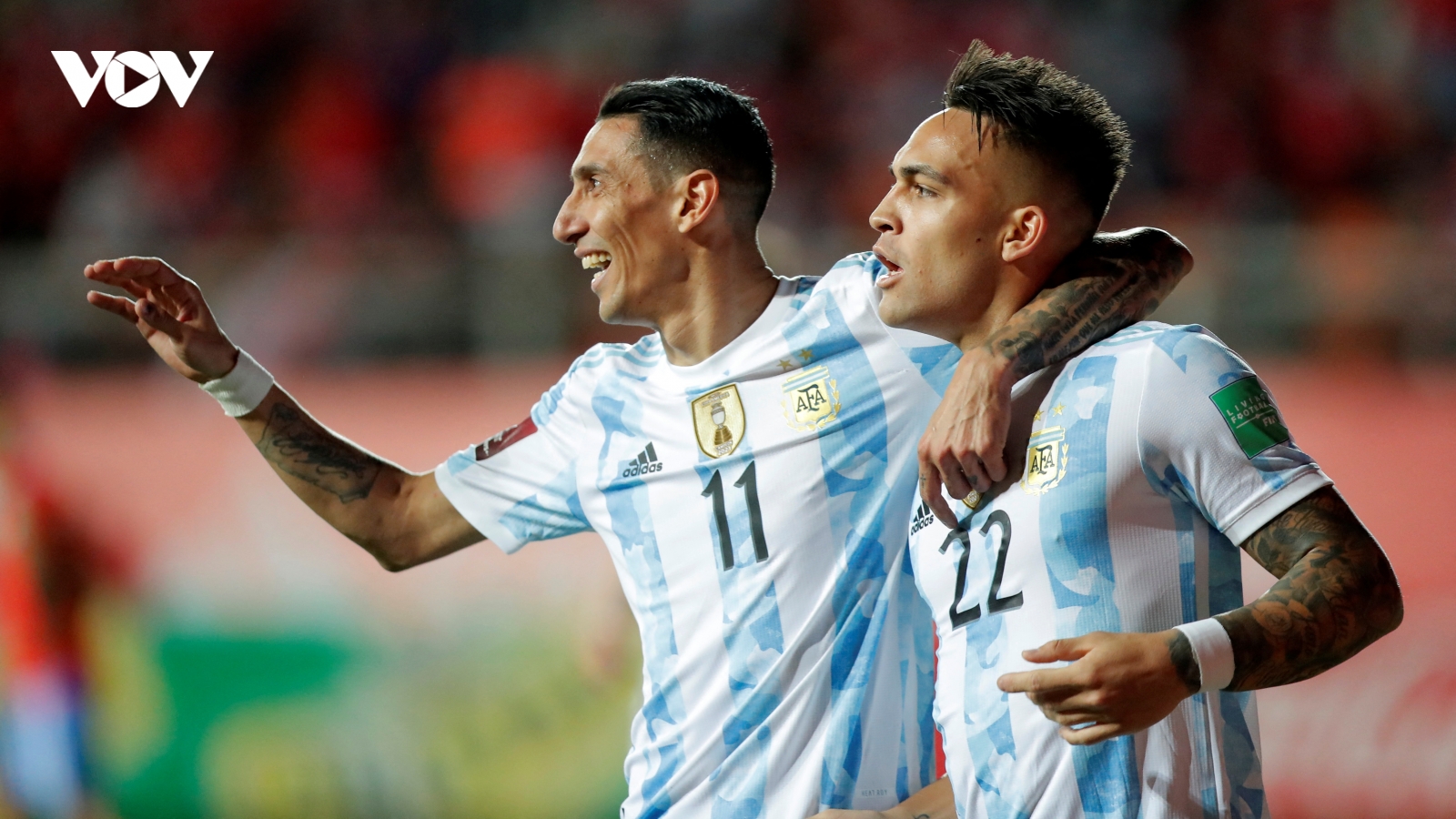 Di Maria lập siêu phẩm, Argentina thắng Chile trong ngày vắng Messi