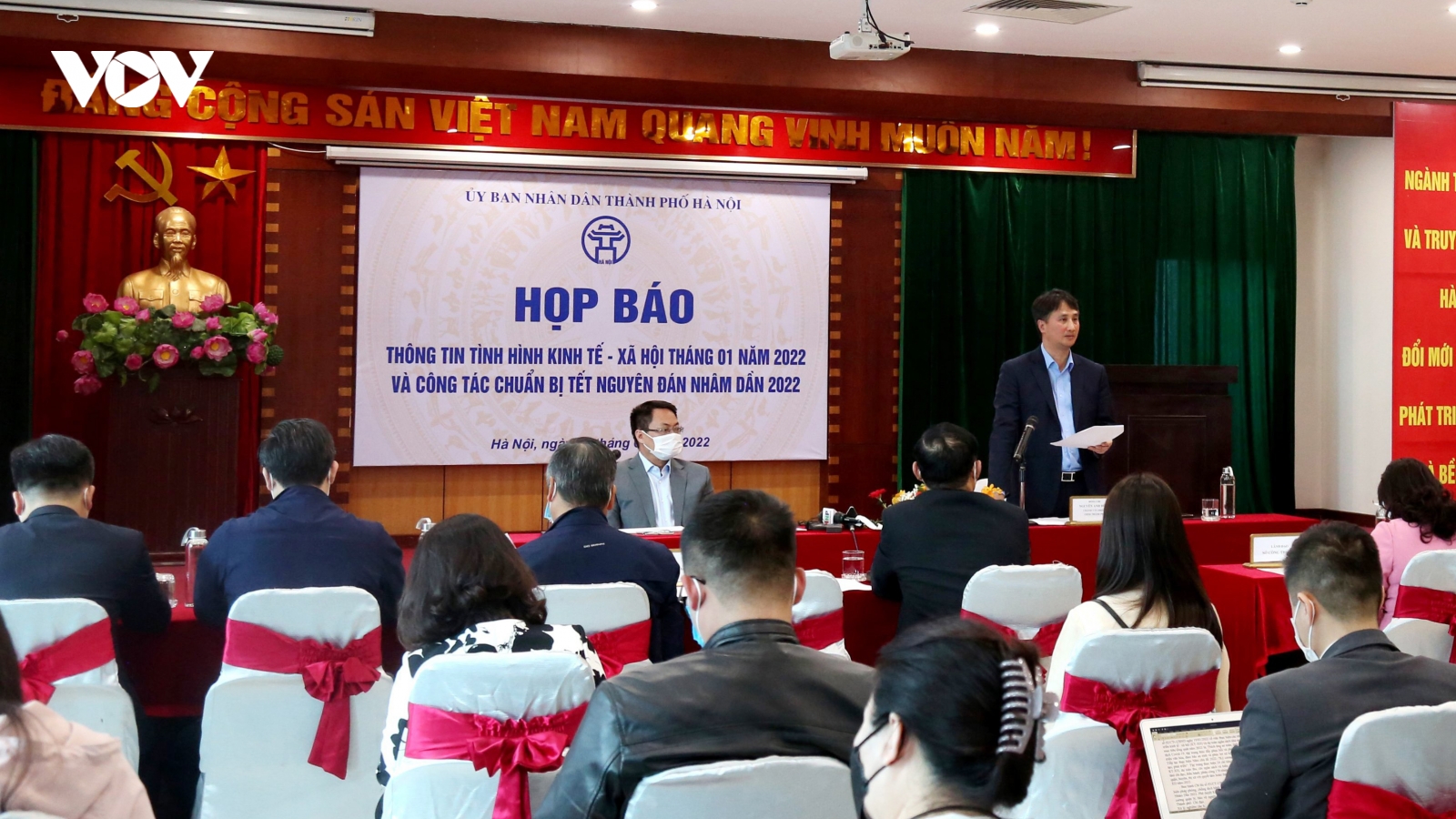 Hà Nội thông tin việc chưa cho phép quán bar, karaoke hoạt động lại