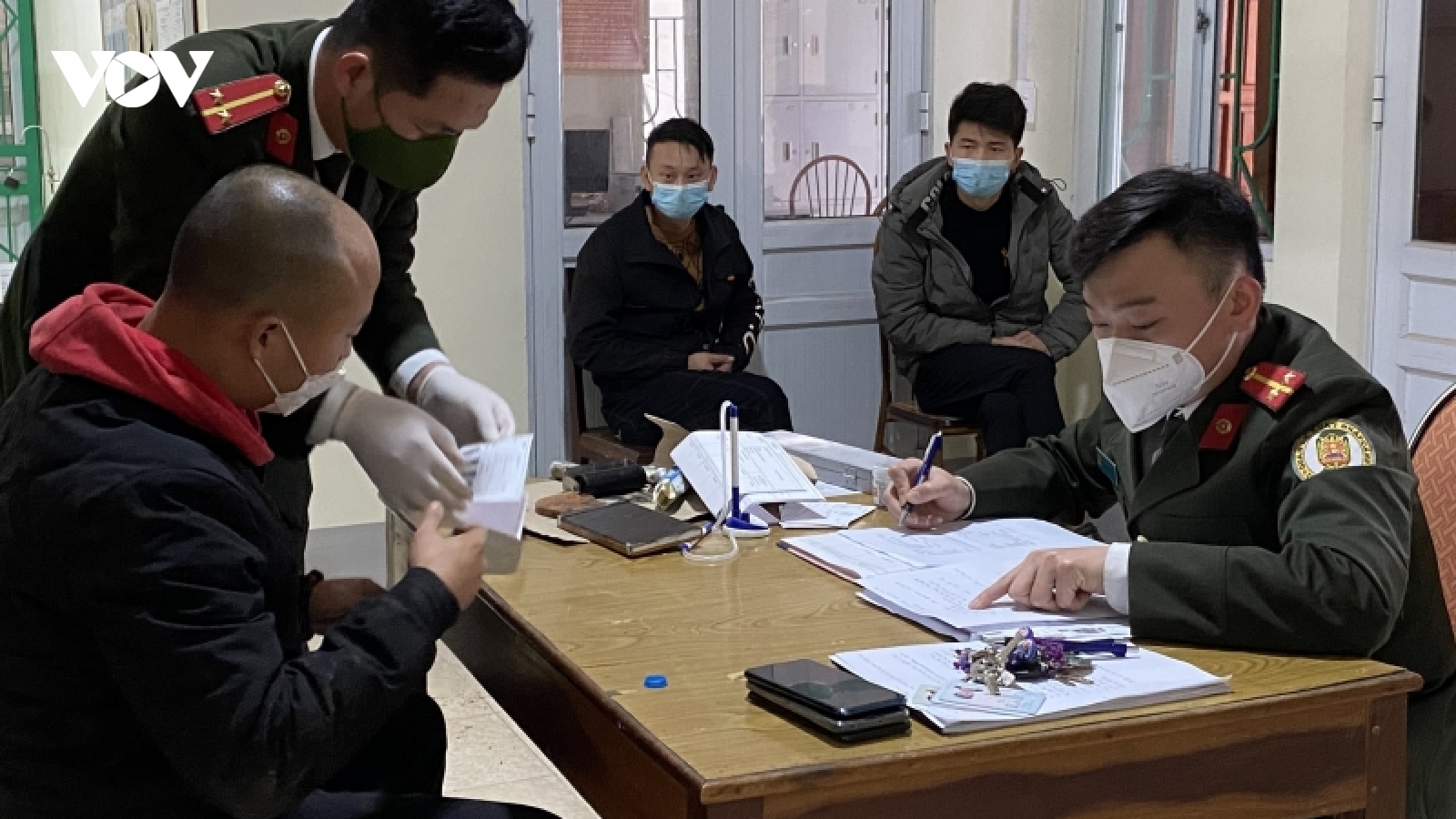 3 người Trung Quốc nhập cảnh trái phép