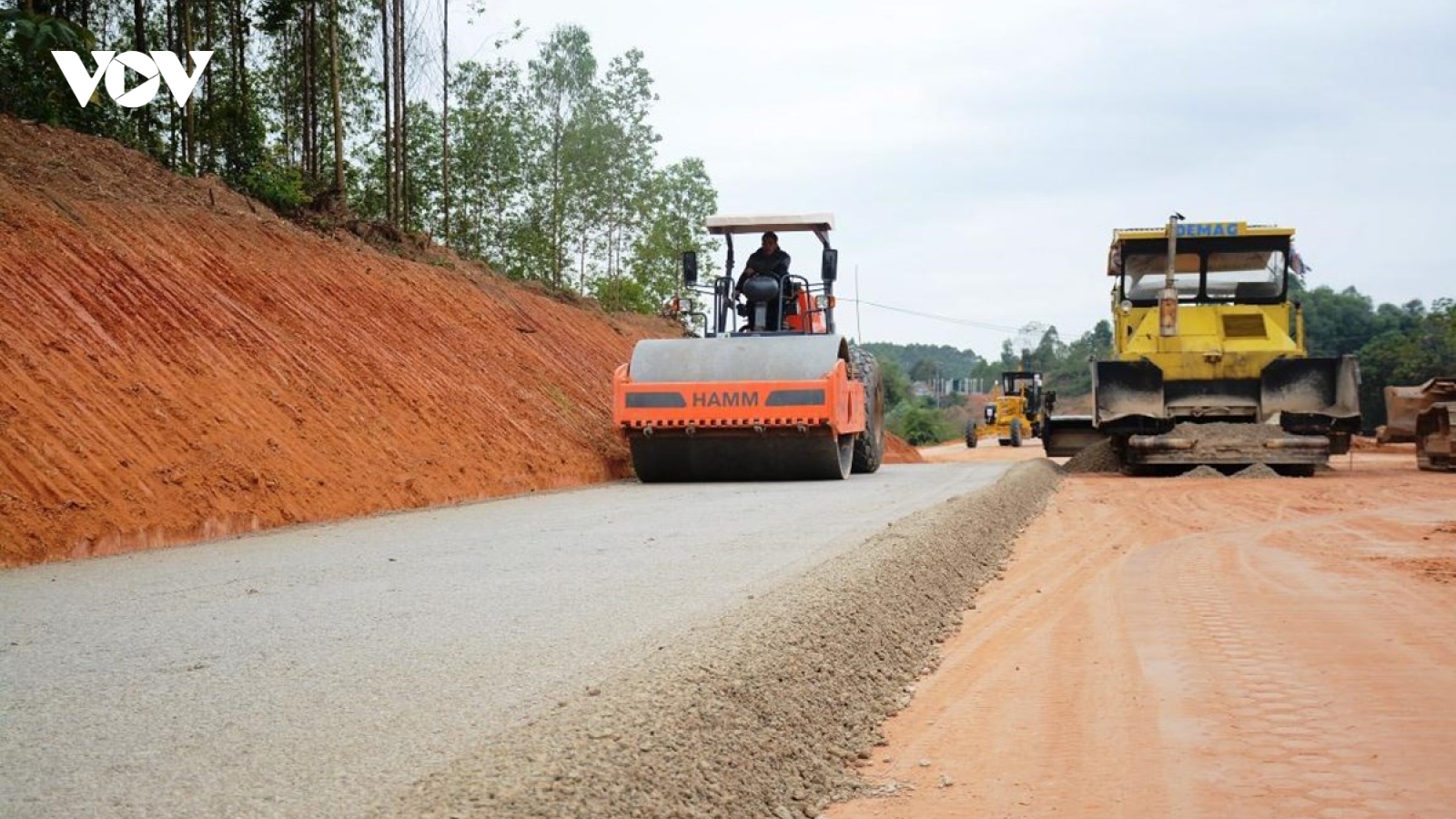 Cao tốc Đà Nẵng-Quảng Ngãi là bài học “xương máu” để thi công cao tốc Bắc Nam