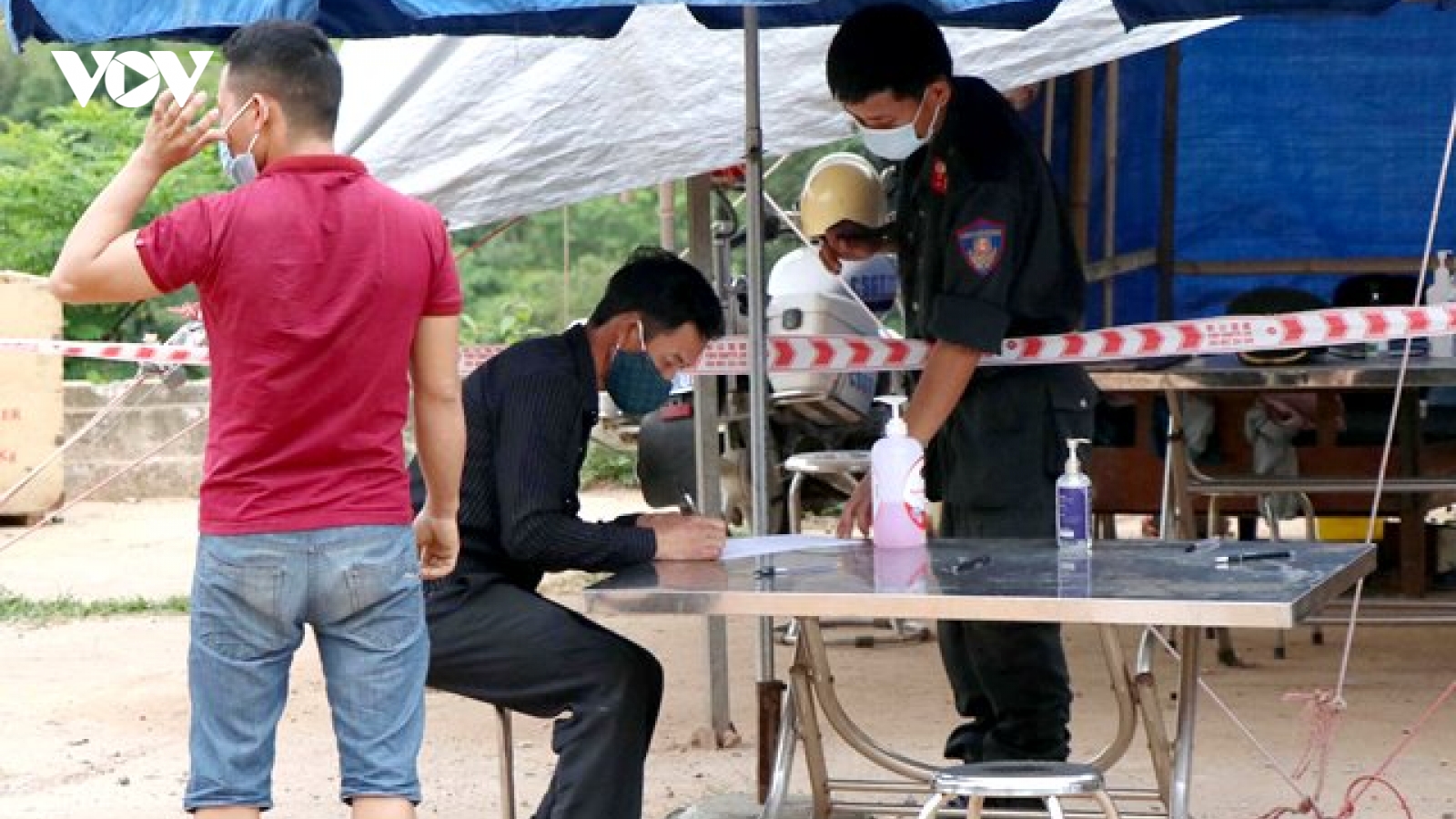 Điện Biên bổ sung trạm khai báo y tế, giảm ùn tắc khi vào địa bàn