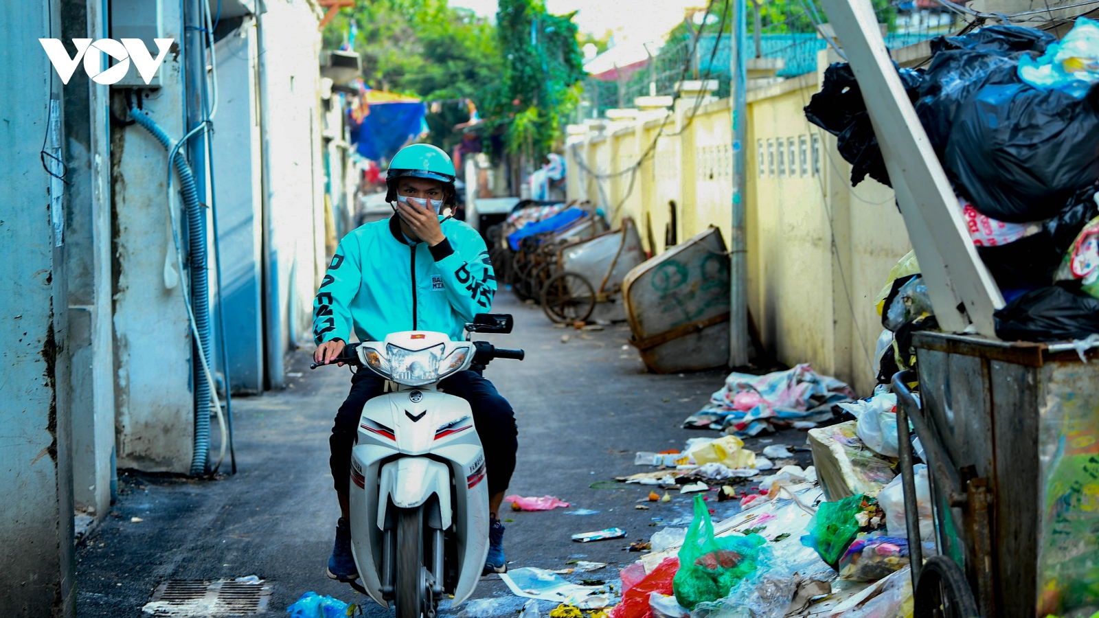 Chuyên gia: “Giải thích về phân loại rác của cơ quan quản lý chưa đến nơi đến chốn"