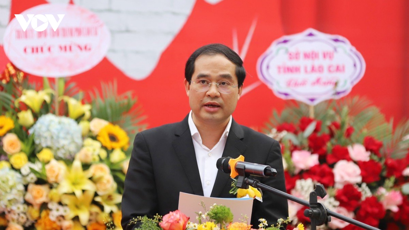 Chủ tịch tỉnh Lào Cai mong muốn lan tỏa phong trào học tiếng Anh