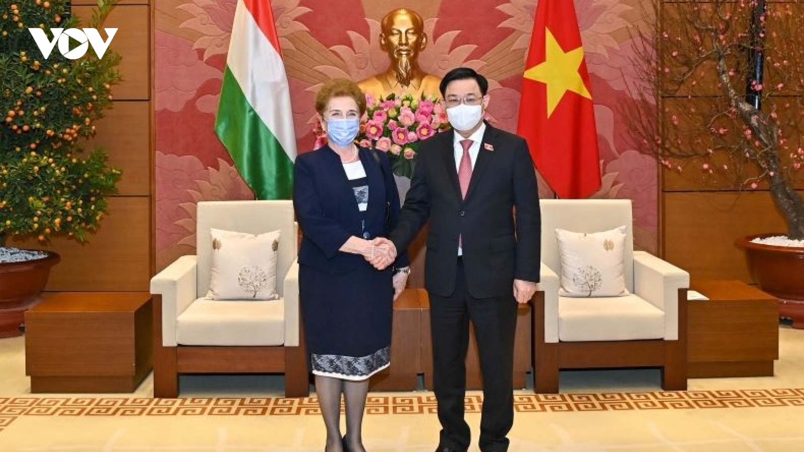 Chủ tịch Quốc hội tiếp Phó Chủ tịch thứ nhất Quốc hội Hungary