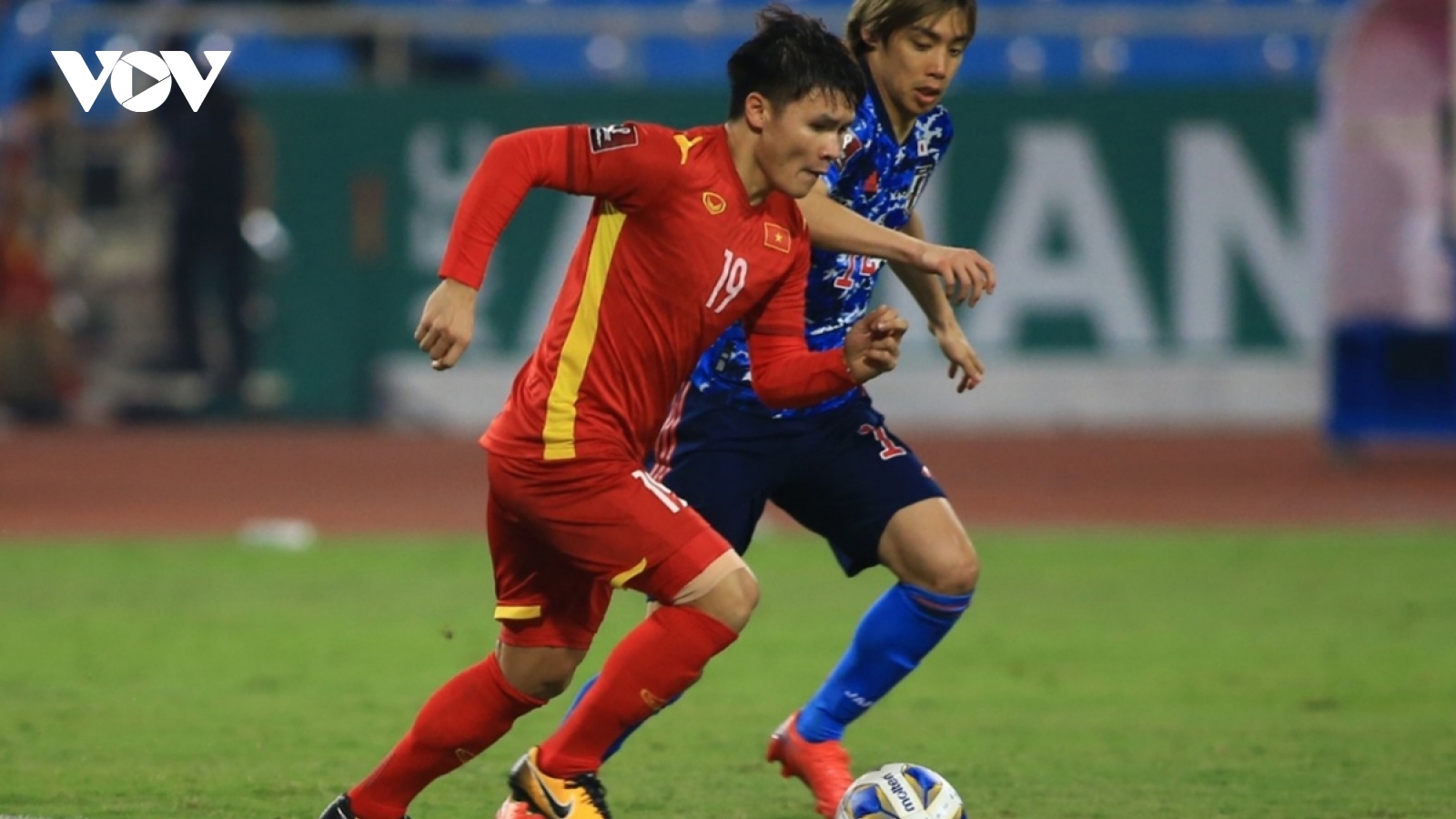 "Đội bóng tin đồn" của Quang Hải có lượng CĐV tăng gấp đôi 