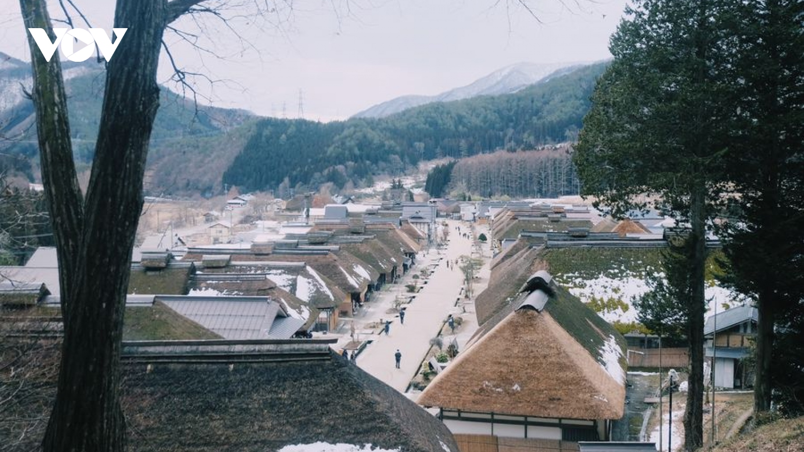 Vẻ đẹp của làng Ouchi-juku khi mùa đông chạm ngõ