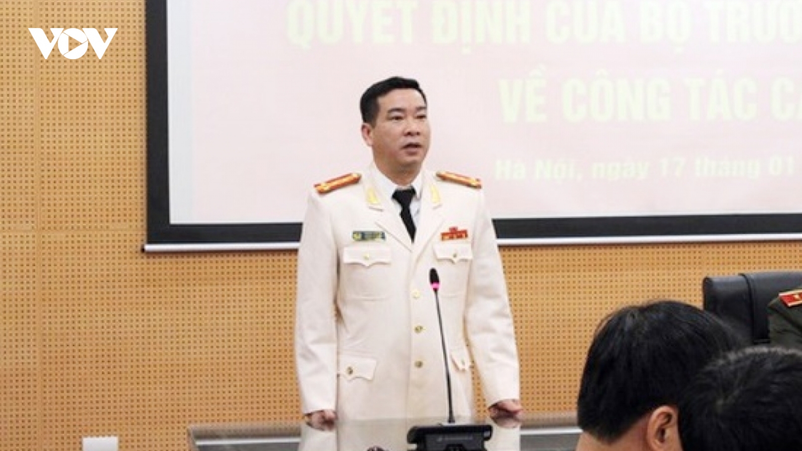 Cựu trưởng Công an quận Tây Hồ Phùng Anh Lê chỉ đạo gì trong vụ tha người trái pháp luật