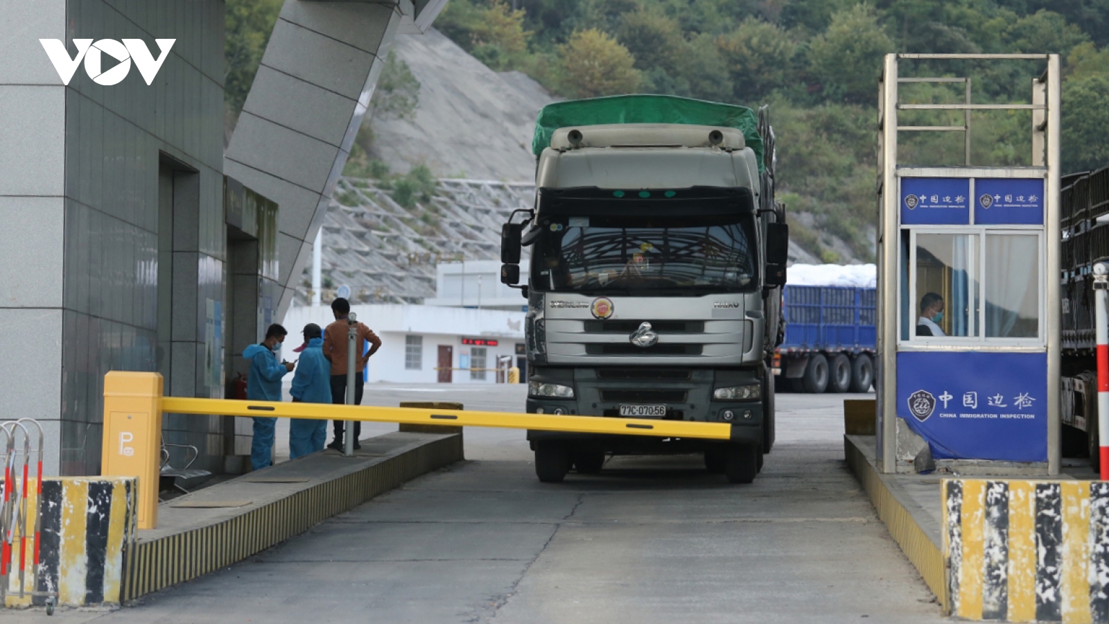 Thành lập Ban chỉ đạo giải quyết ùn tắc hàng hoá tại các cửa khẩu biên giới phía Bắc