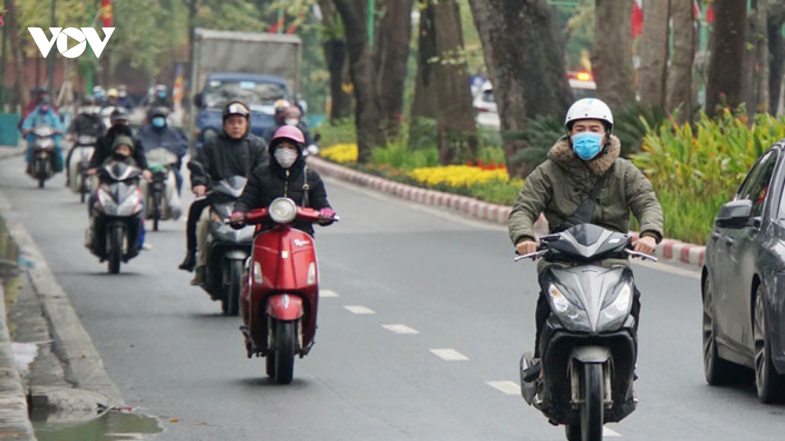 Thời tiết ngày 25/1: Hà Nội trời ấm nhưng có mưa