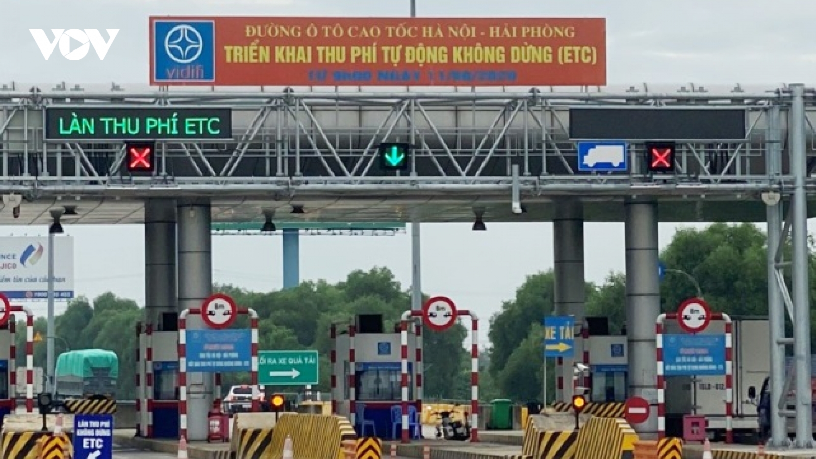 Cho phép cao tốc Hà Nội - Hải Phòng chỉ thu phí không dừng
